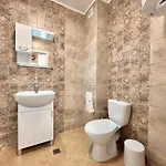 New In Breeze With Panoramic Sea View And Parking Apartamento
